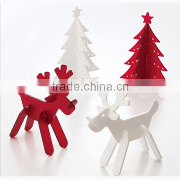 Jewelry display set for Christmas Party