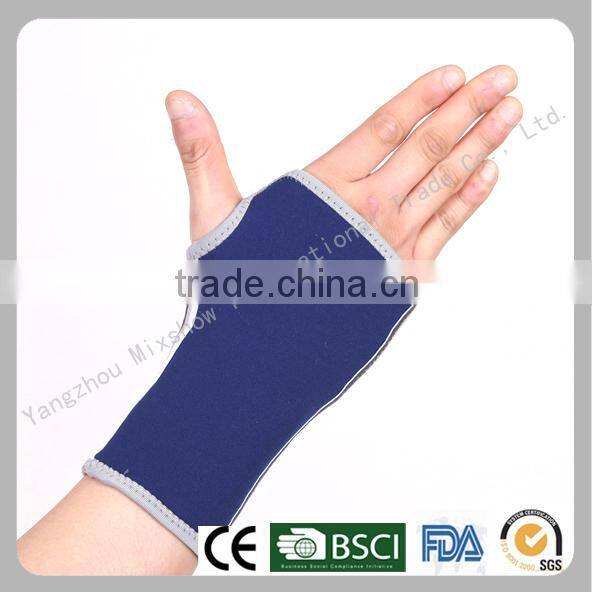 Waterproof neoprene bowling wrist support