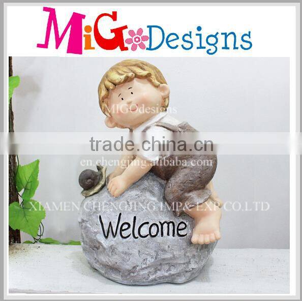 Garden Decoration Magnesium Oxide Boy and girl statue