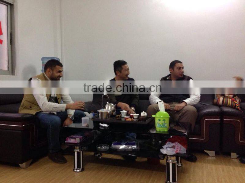 different size chicken feeder/ 2kg Plastic Automatic Small Chicken Feeder