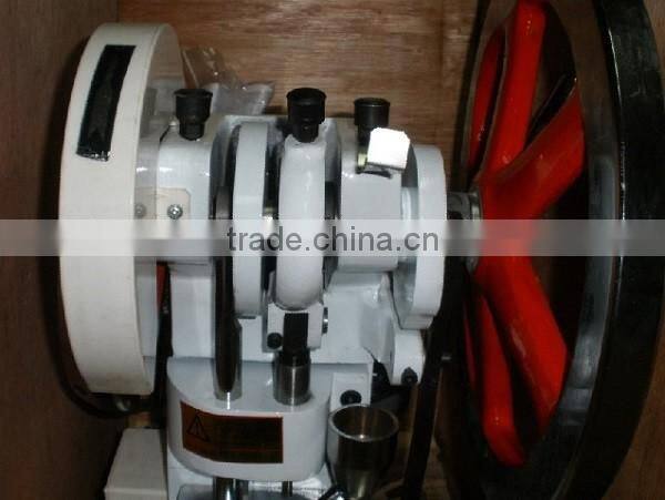 Fast Delivery TDP5 Single Punch Tablet Press with 1 set free round die,tablet machinery 1008005H