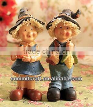 Witch Hat polyresin miniature people couple