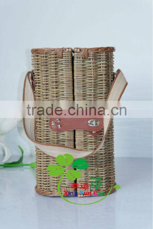 Natural Wicker bottle basket with laced rim and handle (factory supplier)