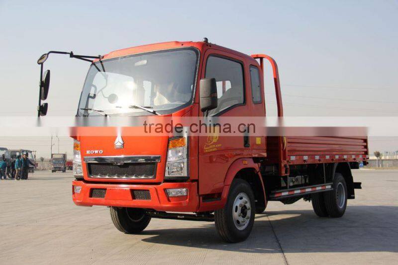 2015 new SINOTRUK HOWO 4*2 LHD RHD 5T light truck