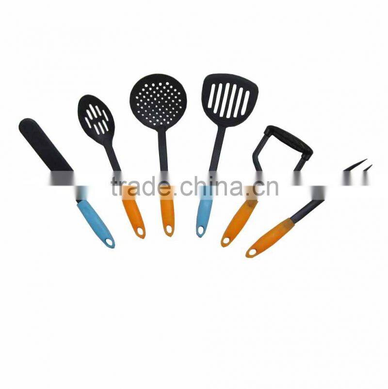 High Quality Plastic Handle 5Pcs Nylon Kitchen Tools