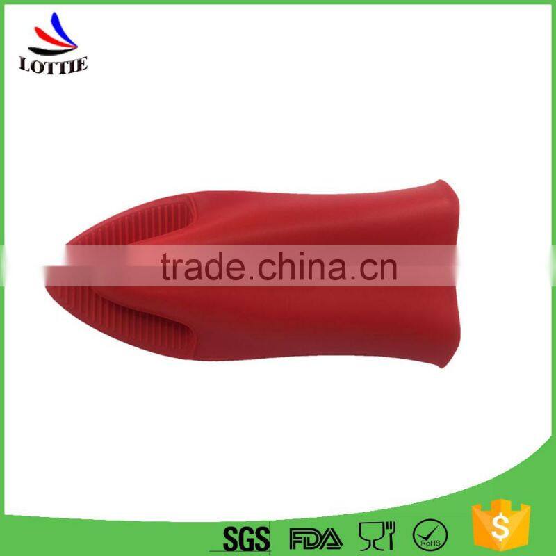 2016 Hot selling FDA grade Kitchenware Baking Silicone Oven Mitt Microwave oven gloves