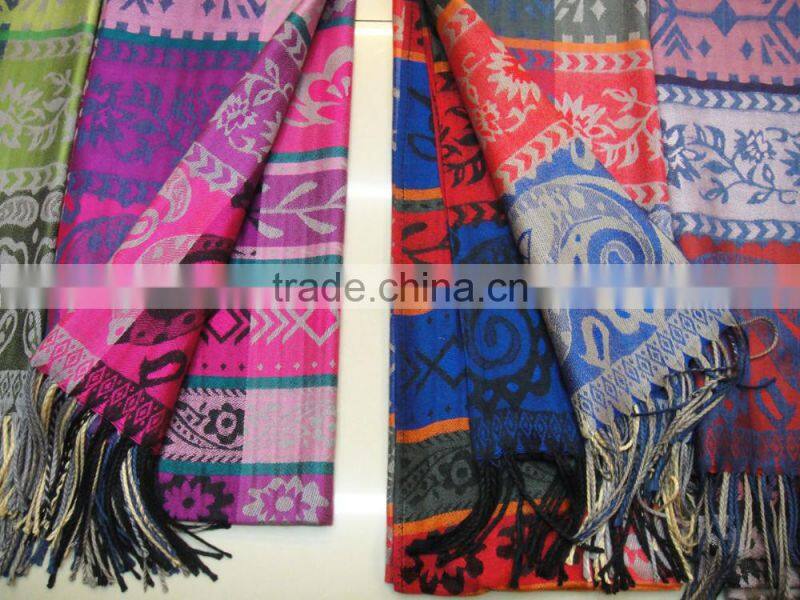 2017Fashion classic top sold China wholesale jacquard paisley flroal geometric rayon scarf