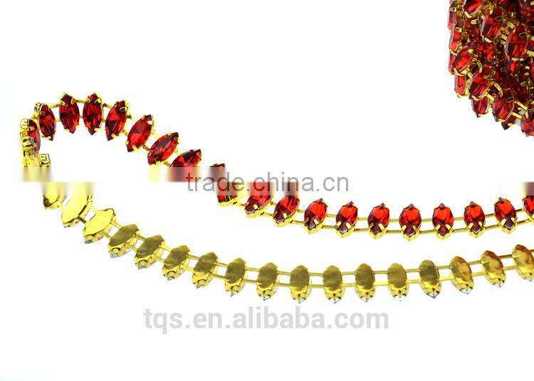 Wholesale High-grade Acrylic Rose Rhinestone Trimming