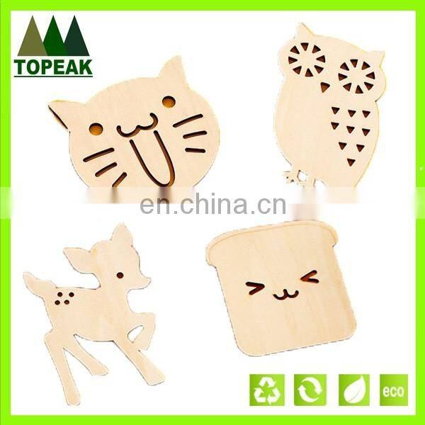 Shopping websites hot selling Customized cute cartoon animal design wooden coasters