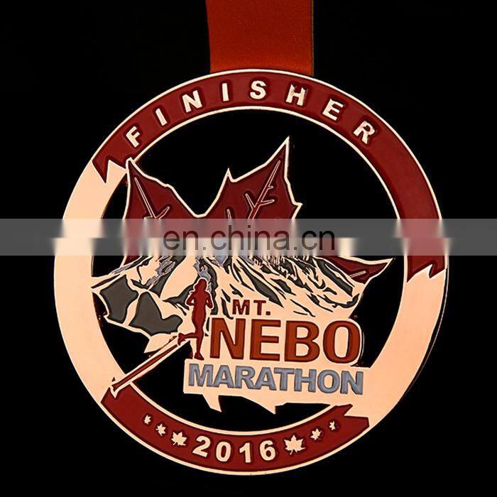 2016 new style canada maple leaf shaped casting metal medal