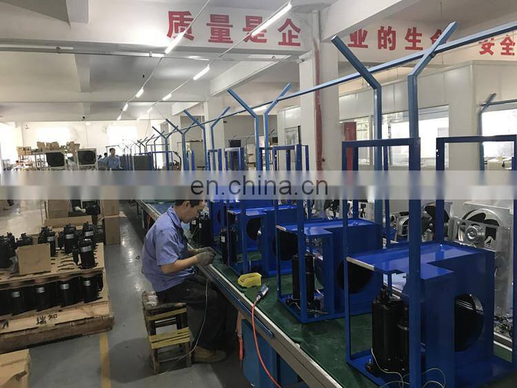 158LPD handpush dehumidifier with handle and big wheels