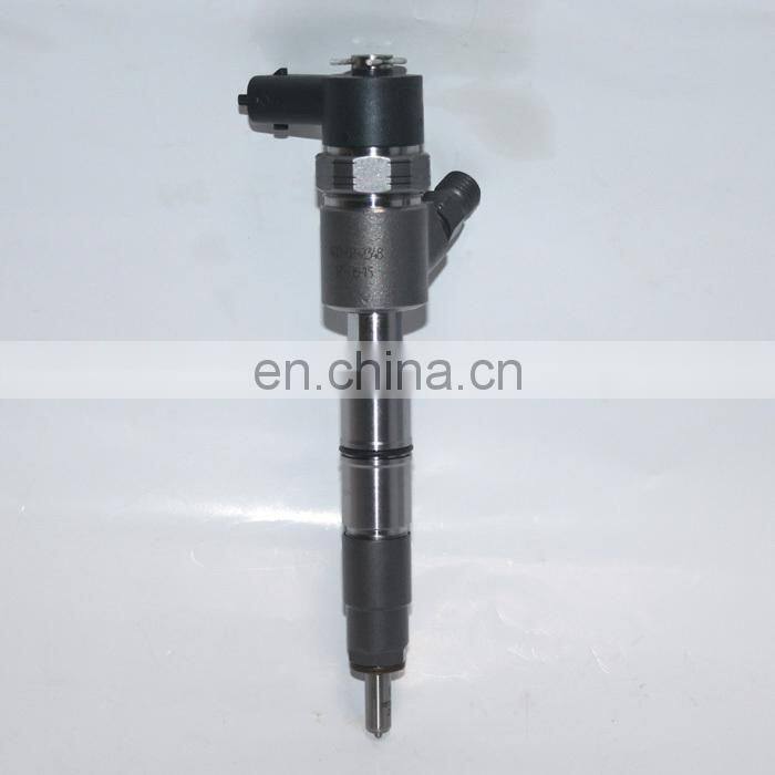 Injector CR-System 0445110365 for Changchai 2.8 80kW Dongfeng 4d28tc