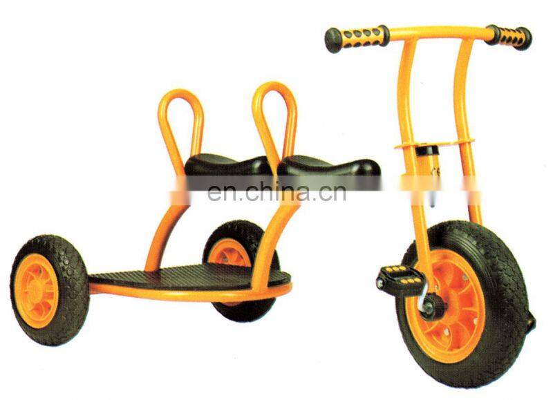 Orange two wheeled scooter,Kindergarten equipment toyts