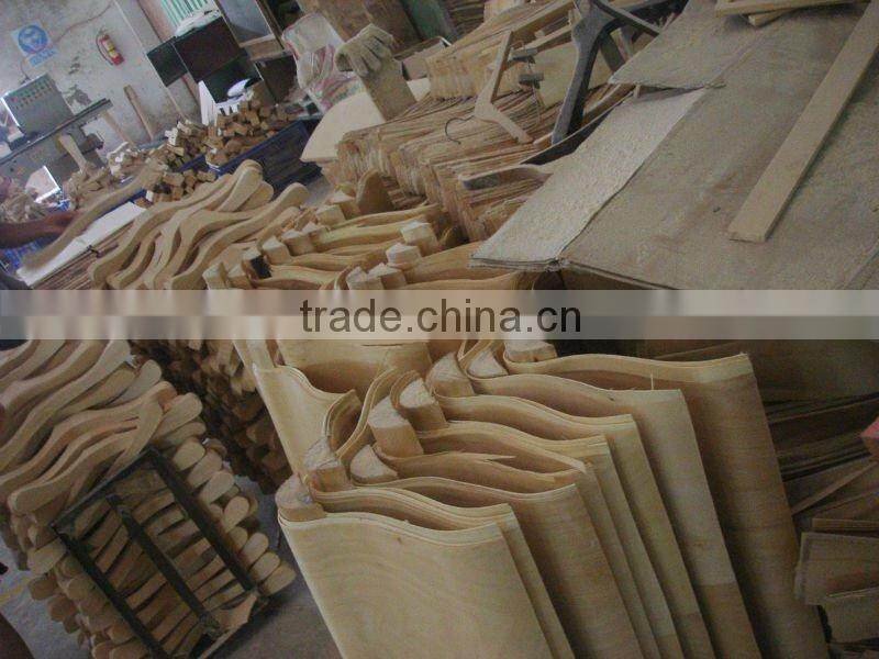 WA43 laminated wooden infant hanger