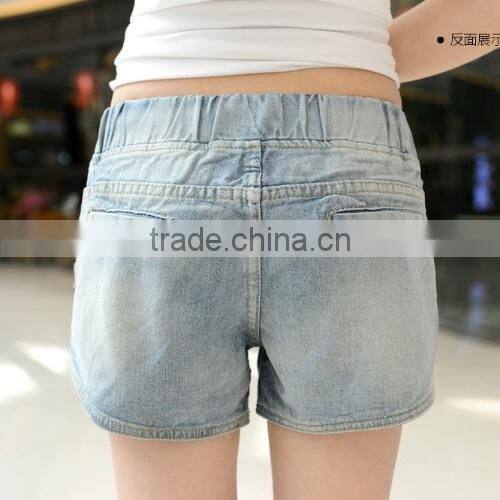 2015 summer new jeans thin cylindrical holes in jeans