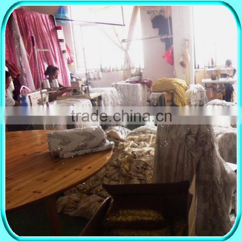 silver table runner for wedding made in China