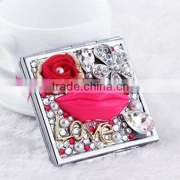Luxury lip design square Small promotional double sided personalized handheld mirror