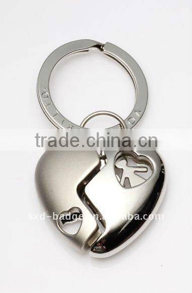 newest fashion promotional custom cute toilet pendant custom key chain rings bulk cheap promotional items for kids