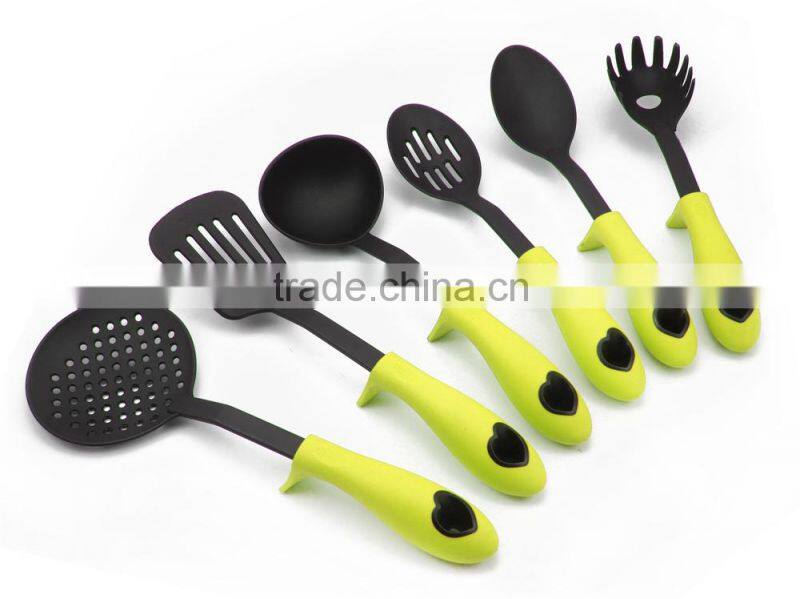 Novelty Kitchen Utensils Set with Heart-shape Handle