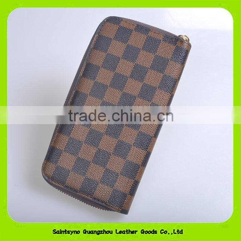 16793 Stock purse!! Good quality grid pattern PU leather purse