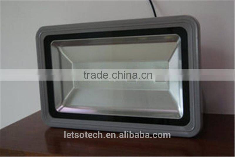 2016 high quality factory price IP65 high lumen stadium lighting floodlight 100w with CE &ROHS&UL warm white 3 years warranty