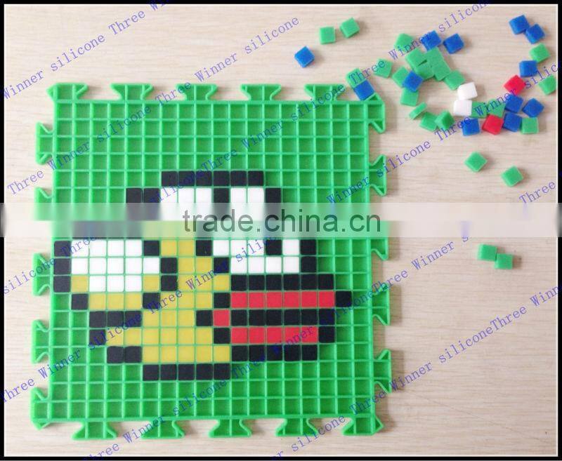 rubber silicone DIY table mats for families on dinning room tables