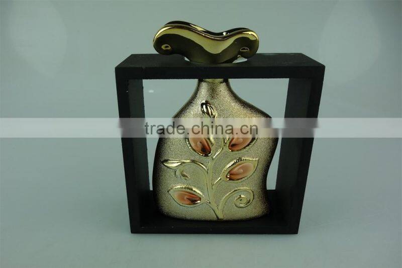 Cheap Ceramic&Porcelain Vases,Gold and silver Vases with frame,wholesales flower vase