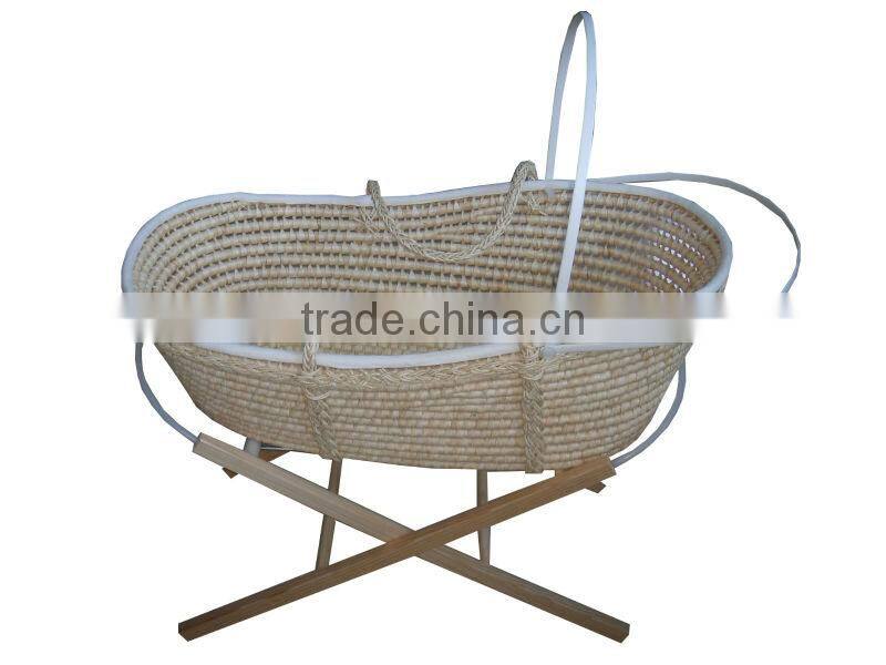 handmade maise moses basket (factory provide)