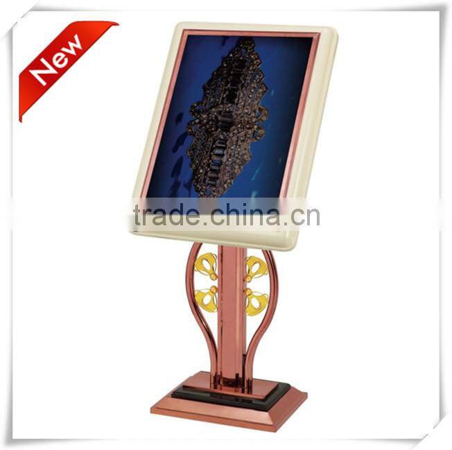 Newest design hotel lobby sign stand/ eye catching large advertising sign stand/ poster display stand P-83