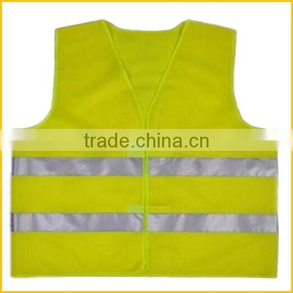 Polyester traffic warning reflector safety vest for roadway equipment