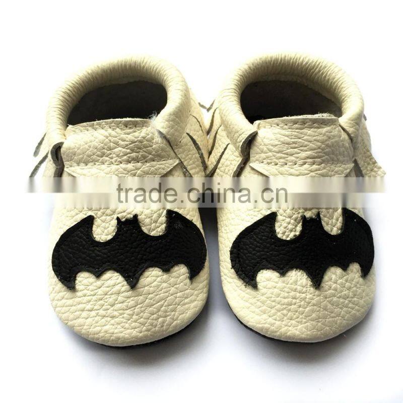 soft sole bat design moccasins baby shoes