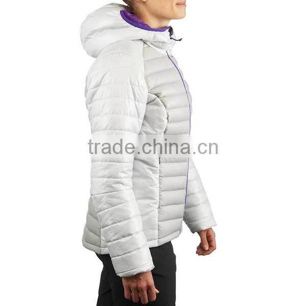 Women Outdoor blank hooded varsity jacket quilted down jacket for winters