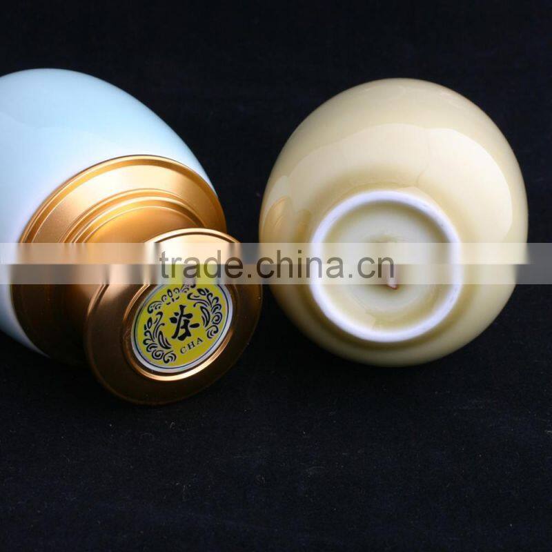 Aesthetic Celadon Ceramic Tea Canister