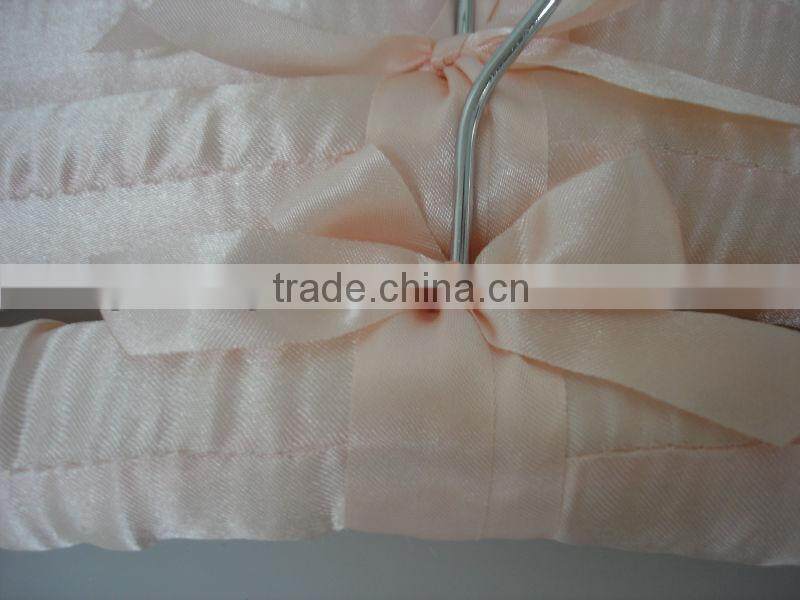 EM1308-002 promotions gift satin hanger classic underwear hanger