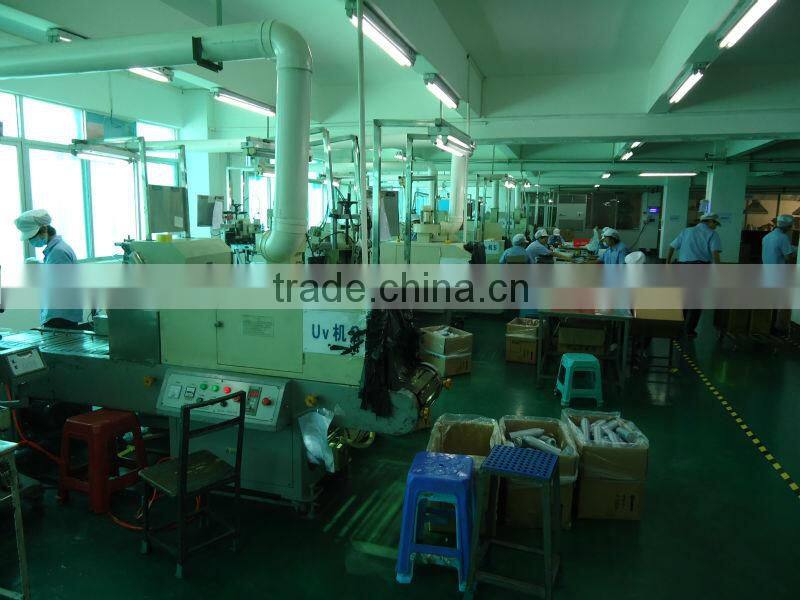 Hot sale Mini Round crystal AS Cosmetic Spray Bottle with childproof lid