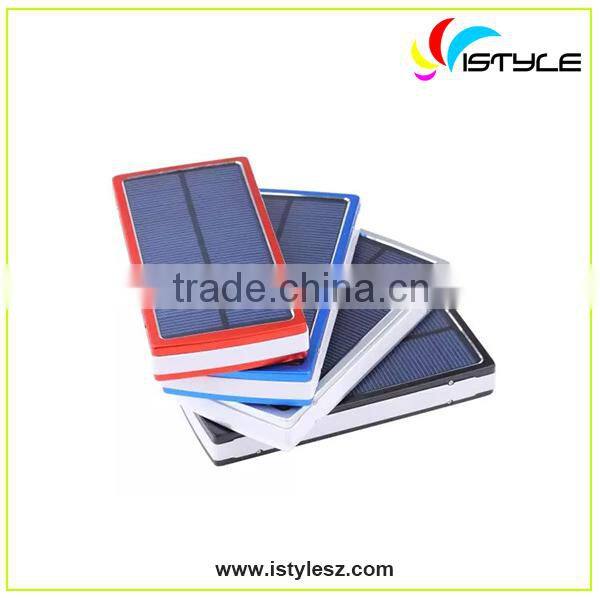 New type Customized color and logo real capacity 10000mah portable solar power banks with powe for mobile phones and USB devices