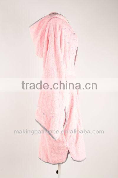 Long sleeve soft women bathrobe