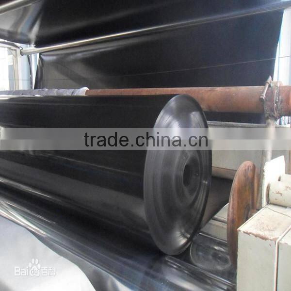 geosynthetic clay liner with hdpe geomembrane