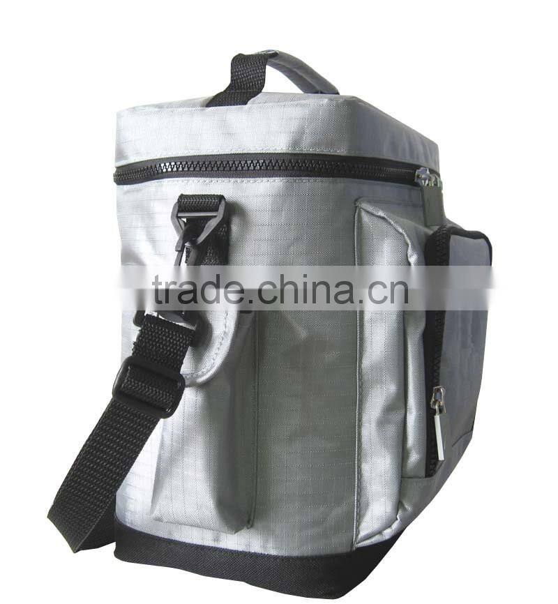 2016 new arrival design Custom cooler bag with shoulder for food