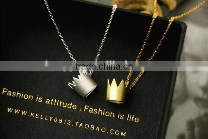 High quality silver and gold crown pendant necklace