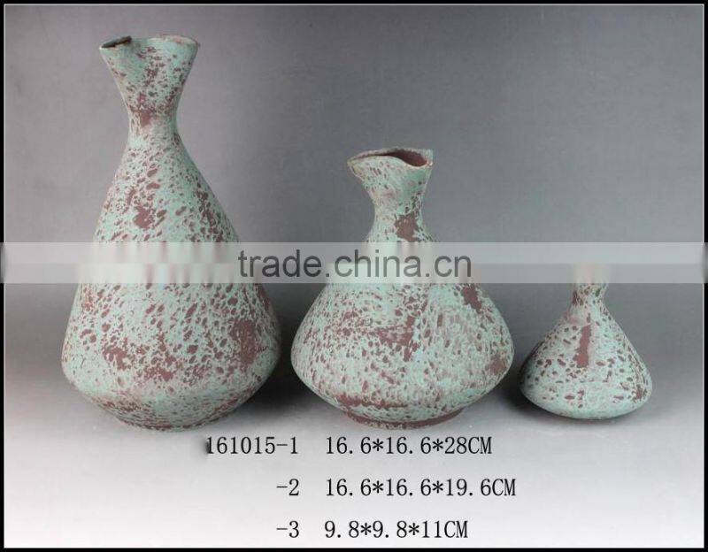 China made antique glazed cone ceramic vases