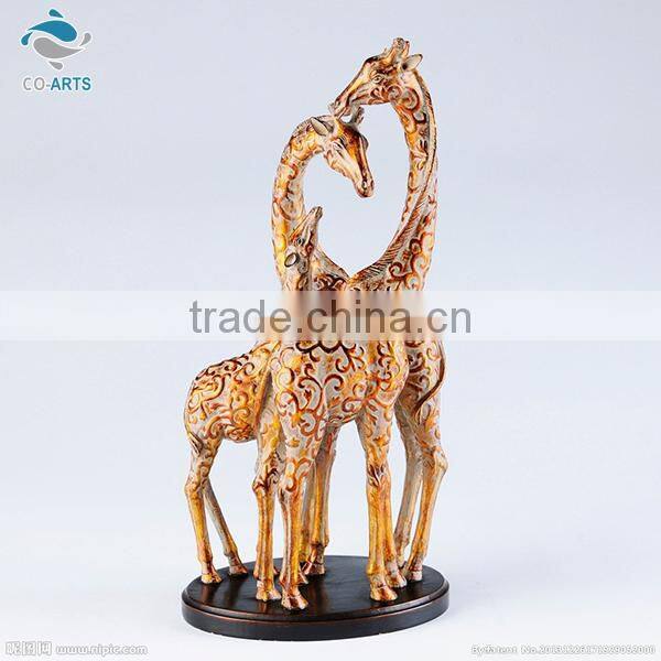 Hand craft work hot selling giraffe modeling animal resin
