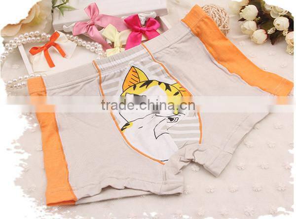 Lovely design fashion and comfortable printed lovely cartoon children boxer underwear for girls