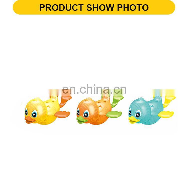 Swimming toys little duck with lights bath toys dive game