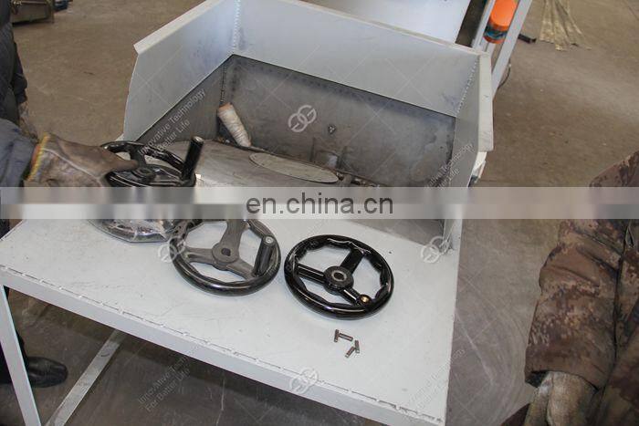 High Quality Cheap Price Sunflower Pumpkin Watermelon Seeds Huller Production Line Hemp Seeds Dehulling Machine