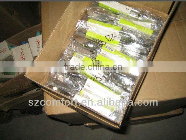 Excellent and classy metal ice tong