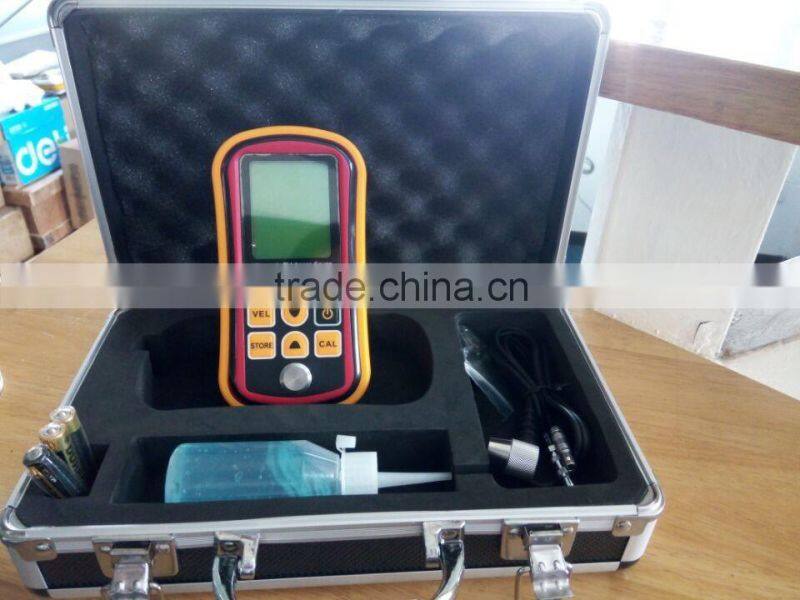 portable ultrasonic thickness gages for plastic steel materials