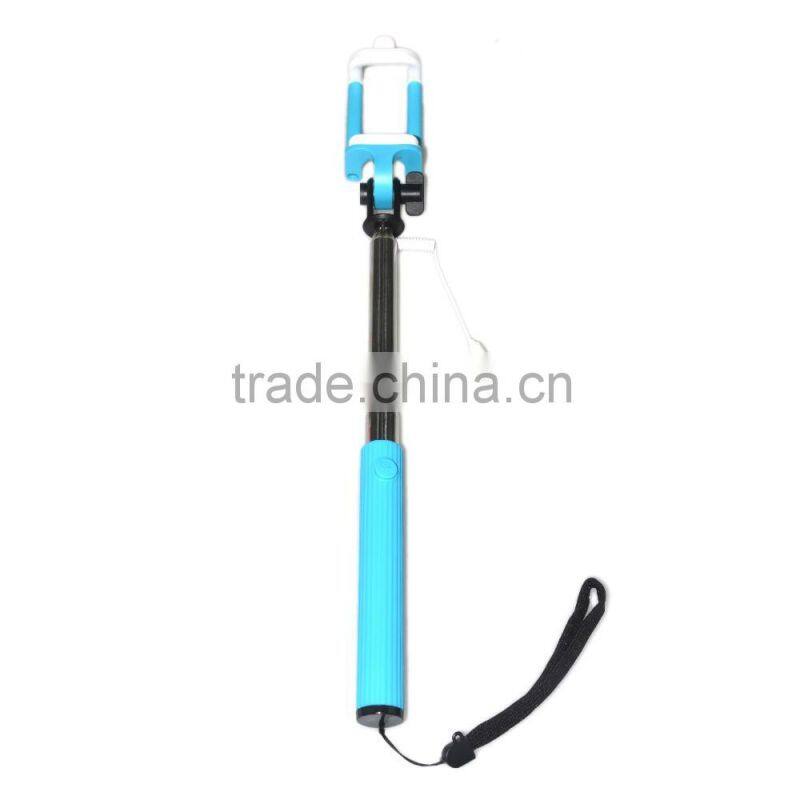 Monopod with mobile phone holder and built-in shutter release