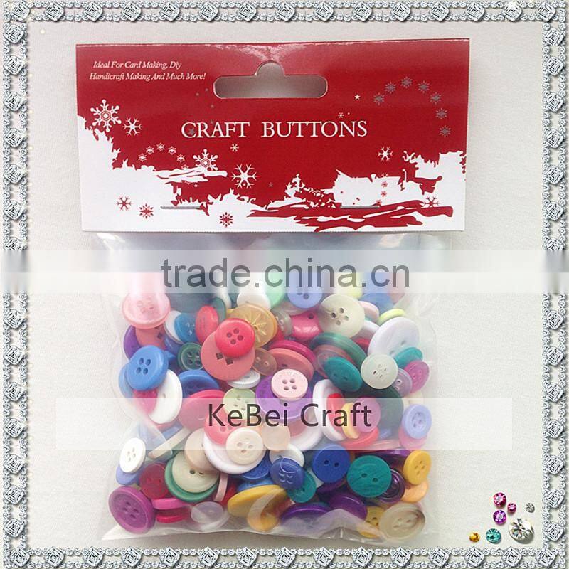 Various types wholesale assorted plastic buttons for diy craft