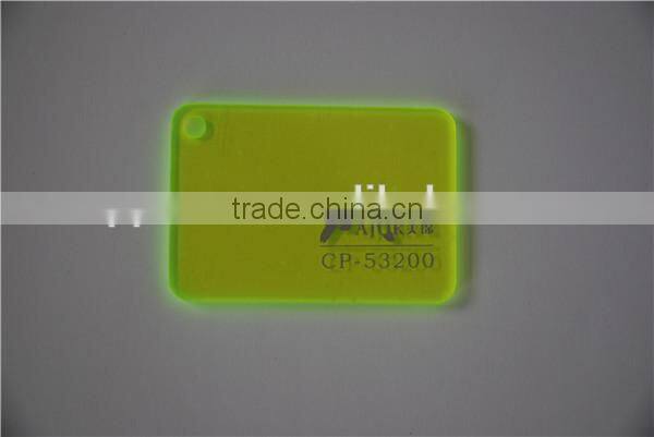 Acrylic / plexiglass hard clear colored plastic sheet